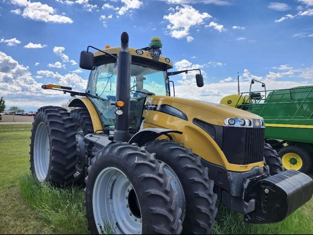 2014 Challenger MT675D Equipment Image0