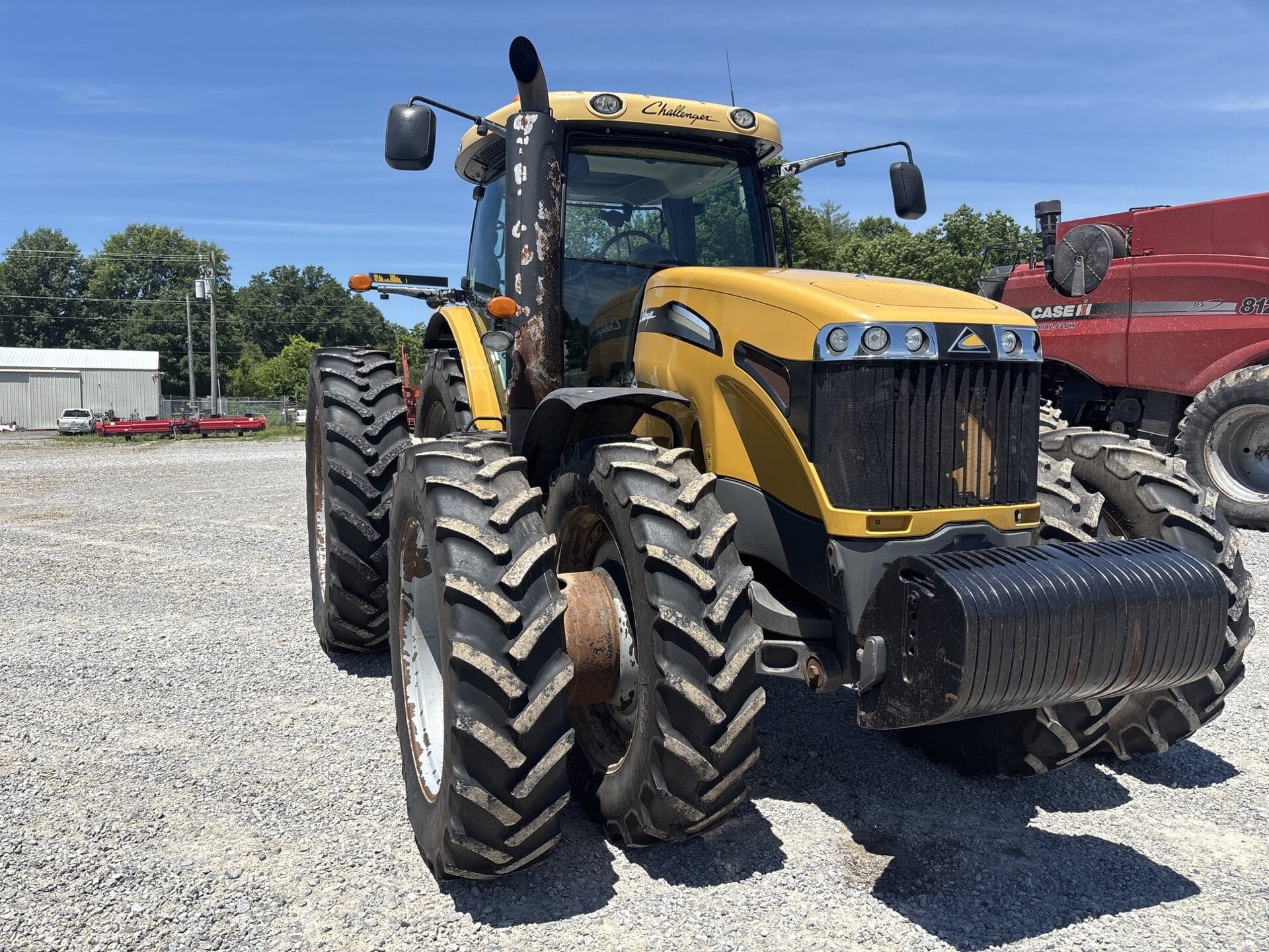 2014 Challenger MT675D Equipment Image0
