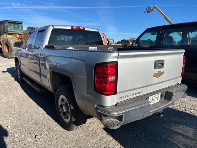 Image of Chevrolet 1500 equipment image 2