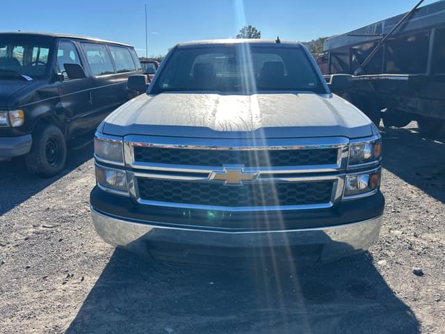 Image of Chevrolet 1500 equipment image 3