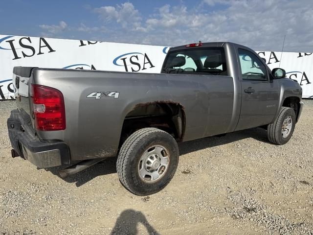 Image of Chevrolet 2500HD equipment image 4