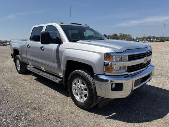 Image of Chevrolet 2500HD equipment image 4