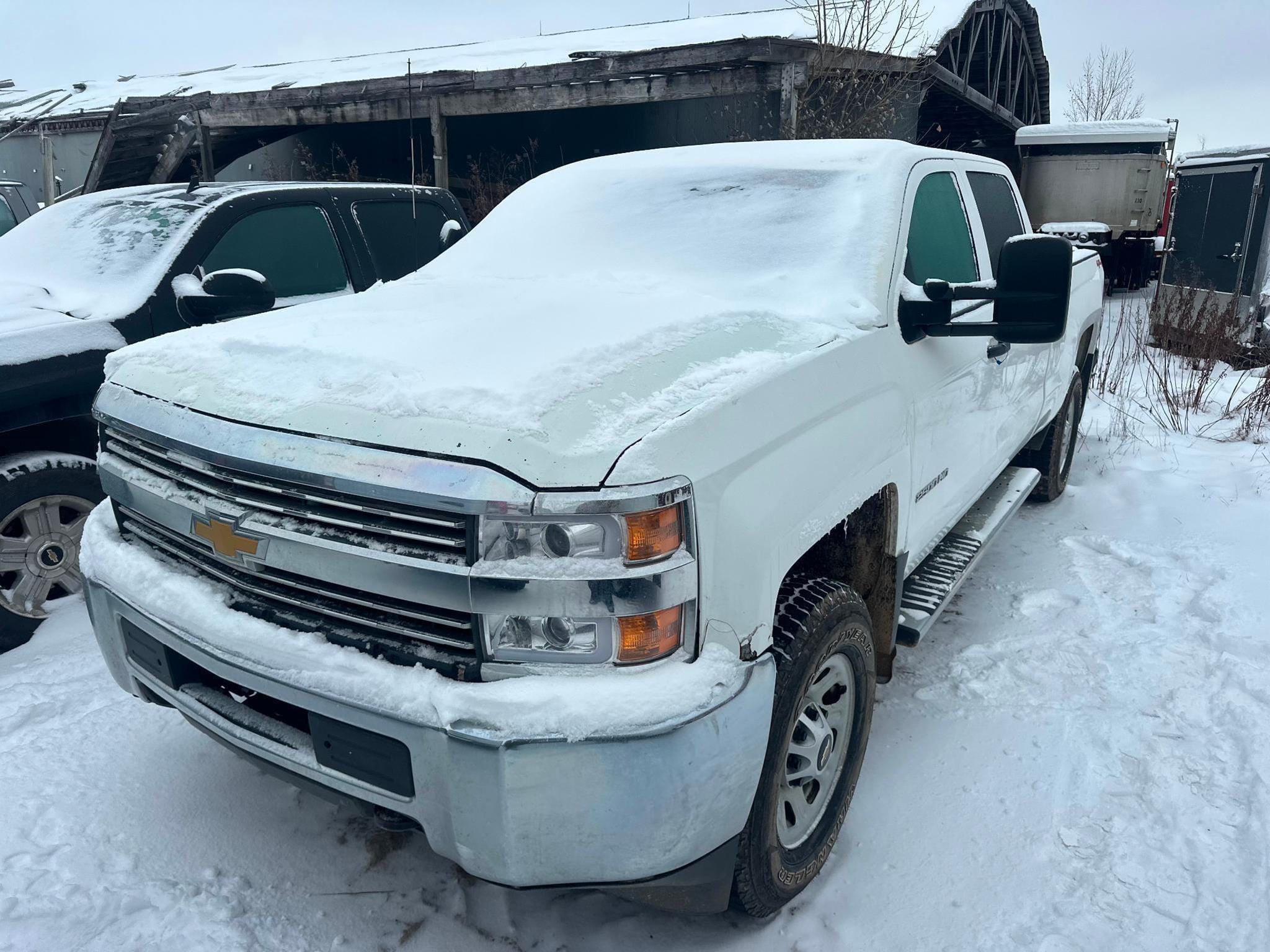 2014 Chevrolet 2500 Equipment Image0