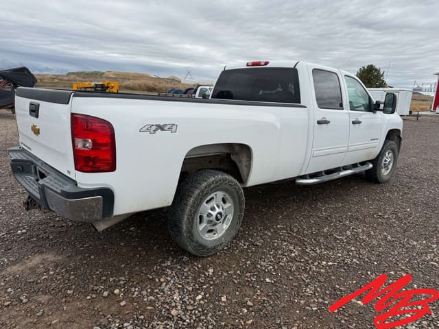 Image of Chevrolet 2500HD equipment image 4