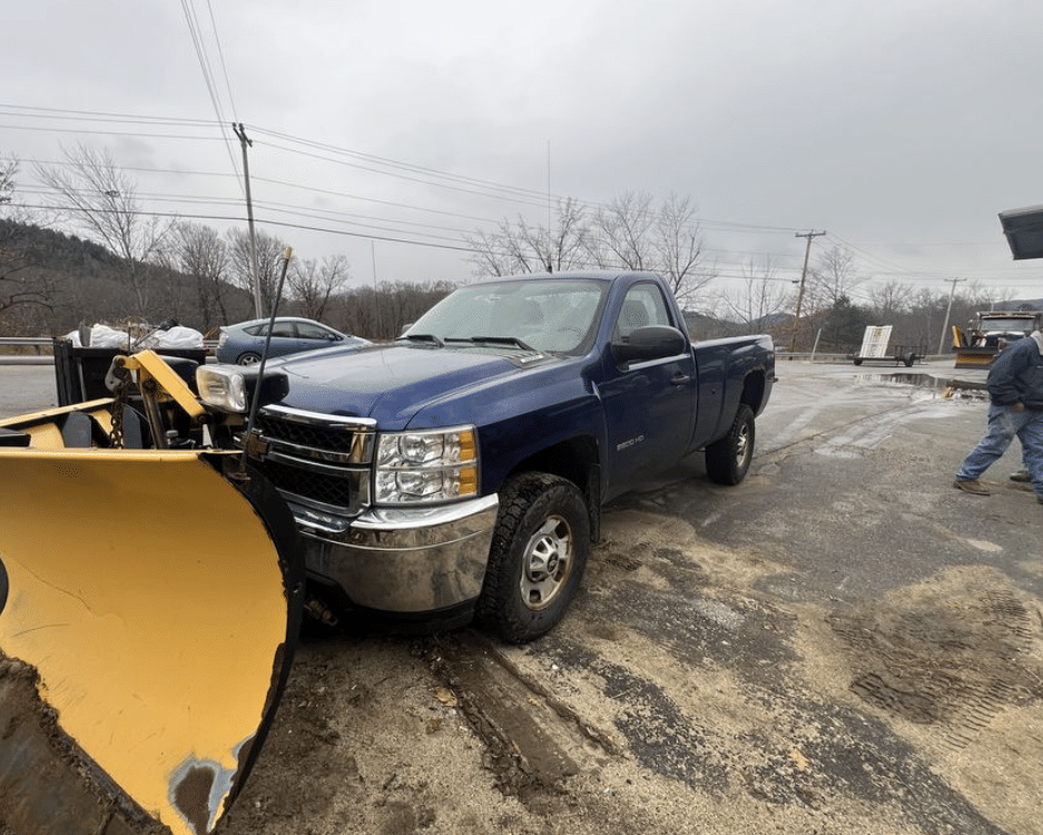 2014 Chevrolet 2500HD Equipment Image0