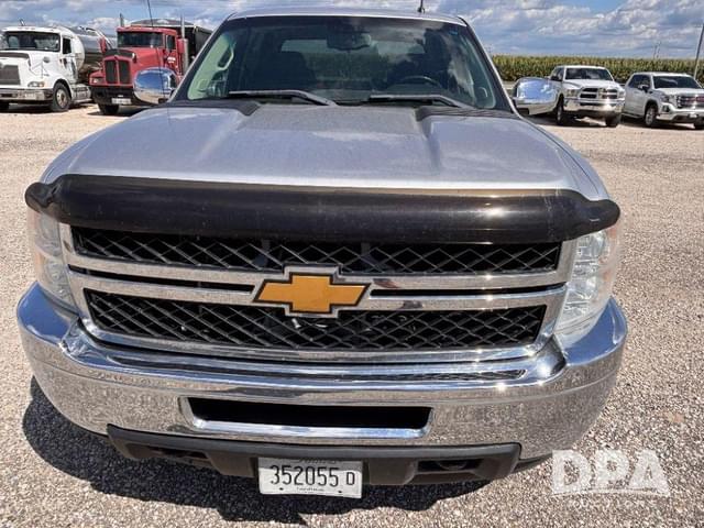 Image of Chevrolet 2500HD equipment image 1