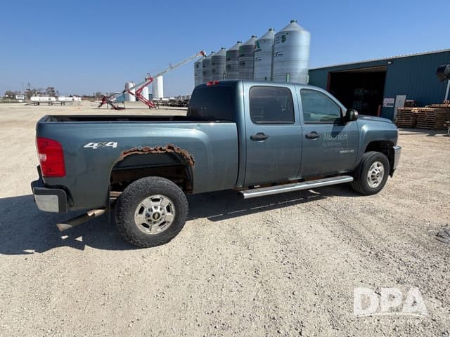 Image of Chevrolet 2500HD equipment image 4