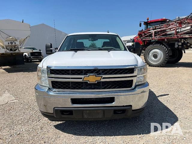 Image of Chevrolet 2500HD equipment image 3