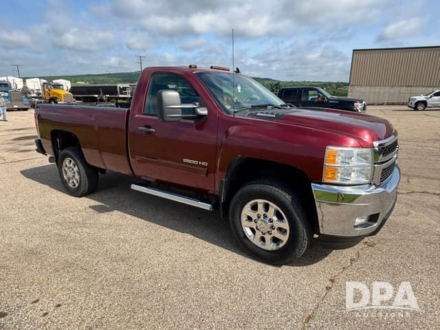Image of Chevrolet 2500HD equipment image 1