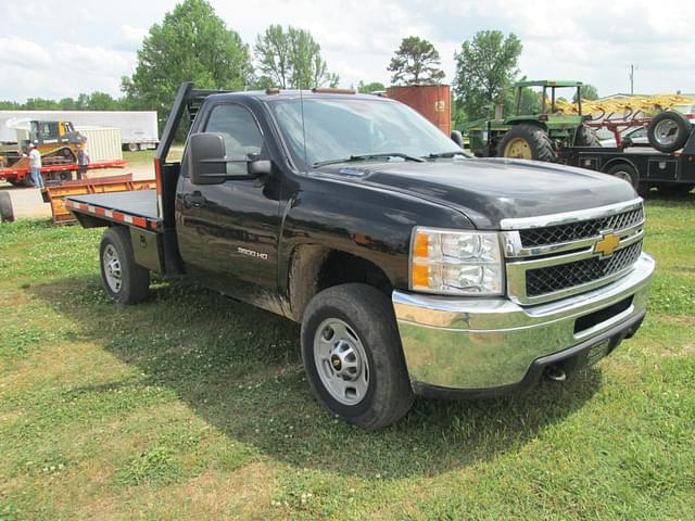 Image of Chevrolet 3500 equipment image 1