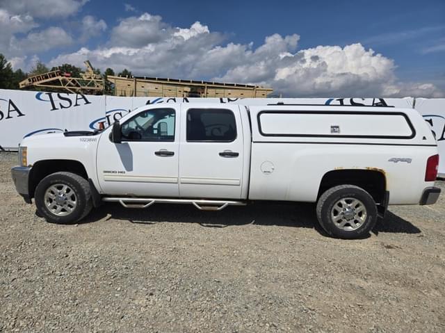 Image of Chevrolet 3500HD equipment image 1