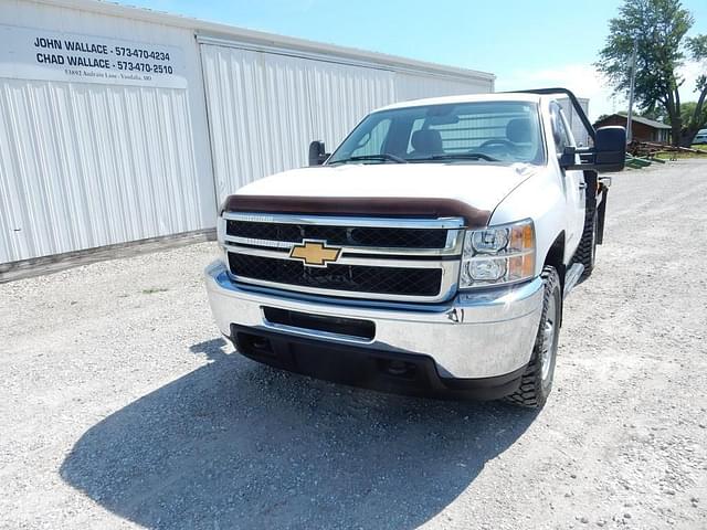 Image of Chevrolet 3500HD equipment image 2