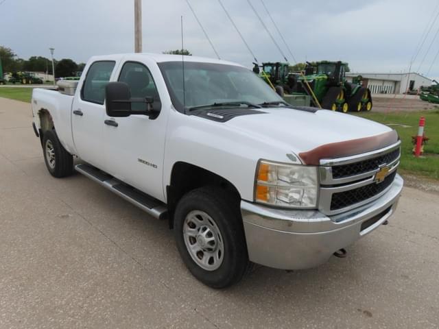 Image of Chevrolet 3500HD equipment image 3