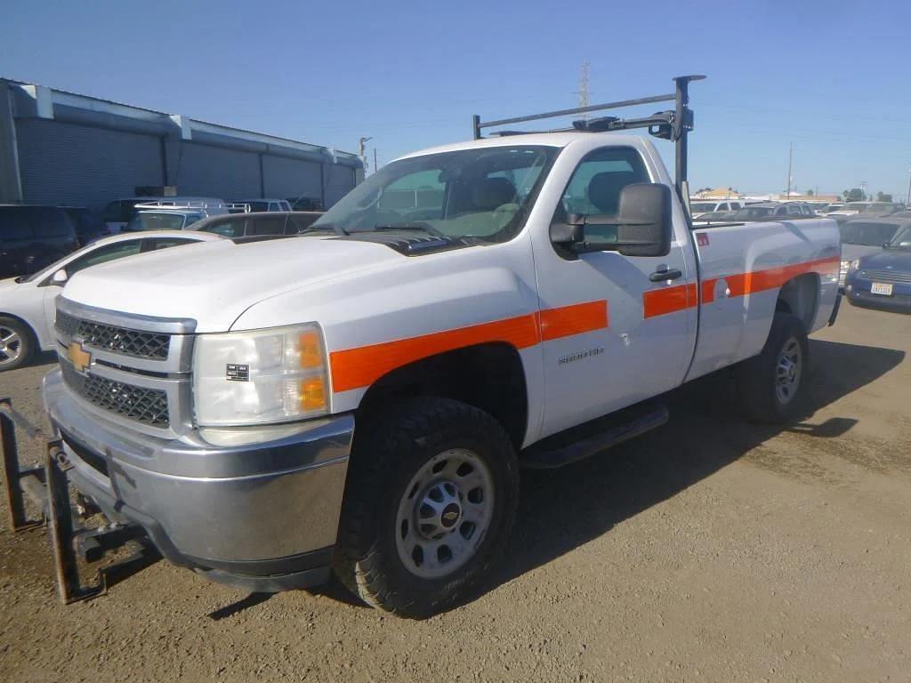 Image of Chevrolet 3500HD Primary image