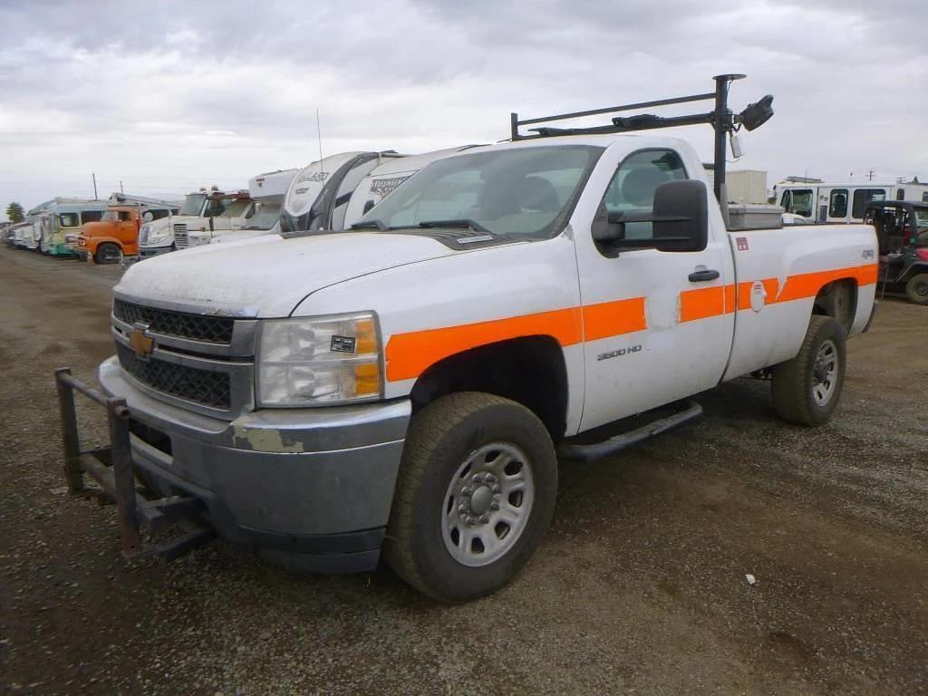 Image of Chevrolet 3500HD Primary image