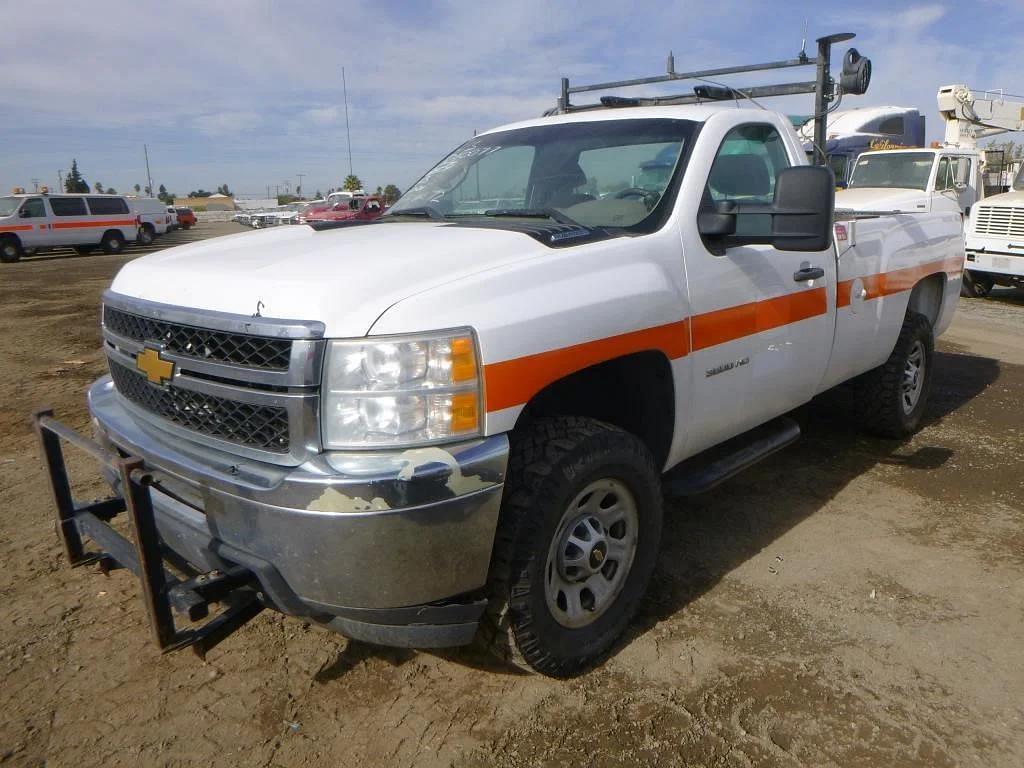 Image of Chevrolet 3500HD Primary image