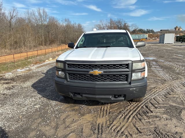 Image of Chevrolet 1500 equipment image 1