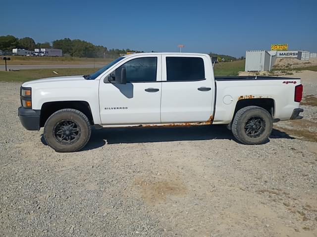 Image of Chevrolet 1500 equipment image 3