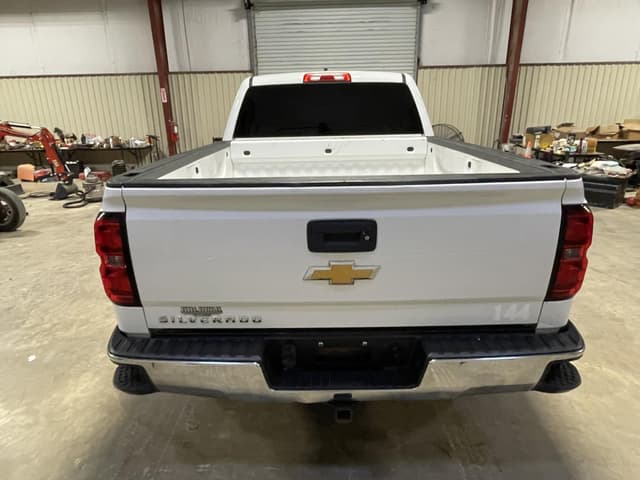 Image of Chevrolet 1500 equipment image 4