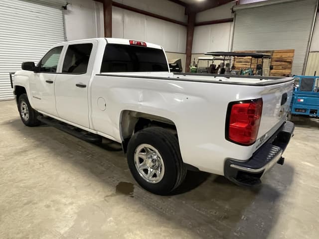 Image of Chevrolet 1500 equipment image 3