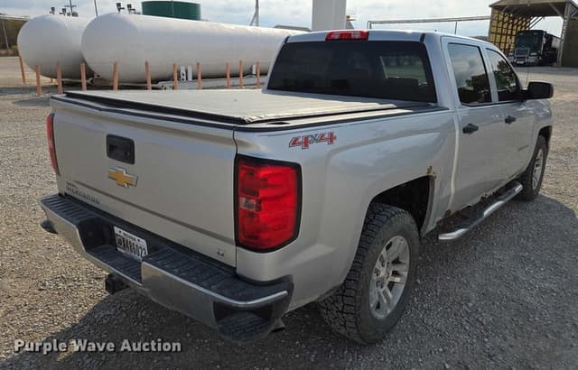 Image of Chevrolet 1500 equipment image 4