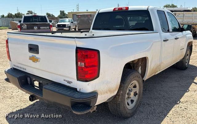 Image of Chevrolet 1500 equipment image 4