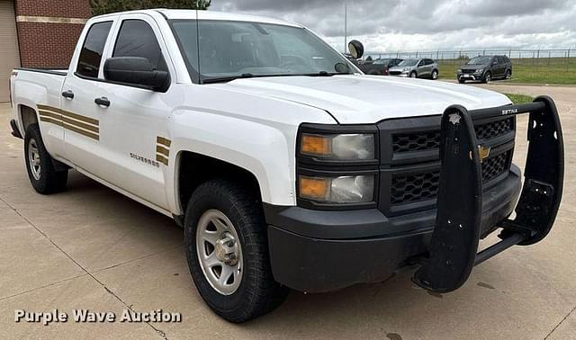 Image of Chevrolet 1500 equipment image 2