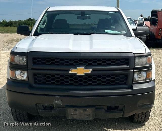 Image of Chevrolet 1500 equipment image 1