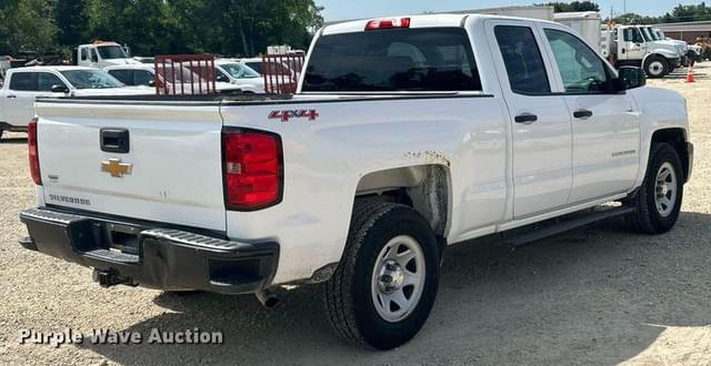 Image of Chevrolet 1500 equipment image 4