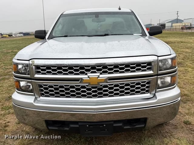 Image of Chevrolet Silverado equipment image 1