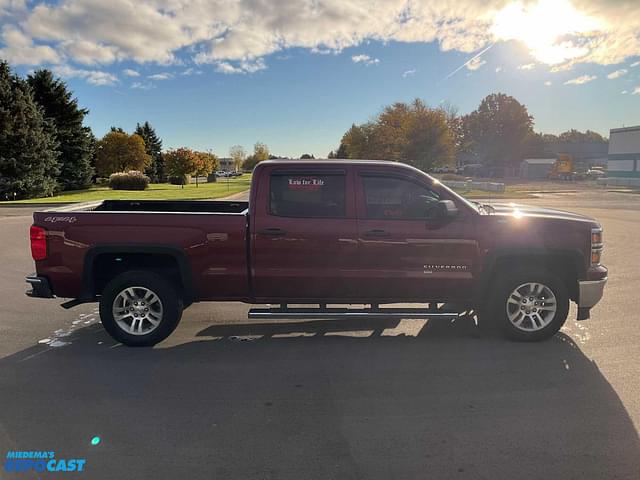 Image of Chevrolet 1500 equipment image 3