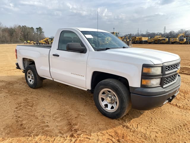 Image of Chevrolet 1500 equipment image 3