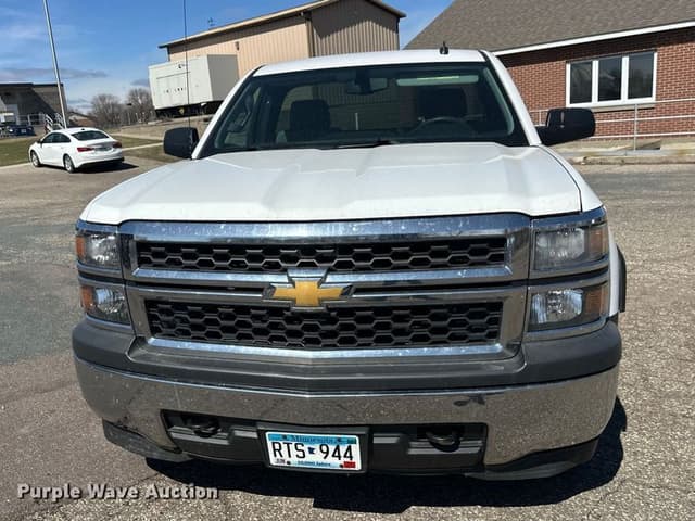 Image of Chevrolet 1500 equipment image 1