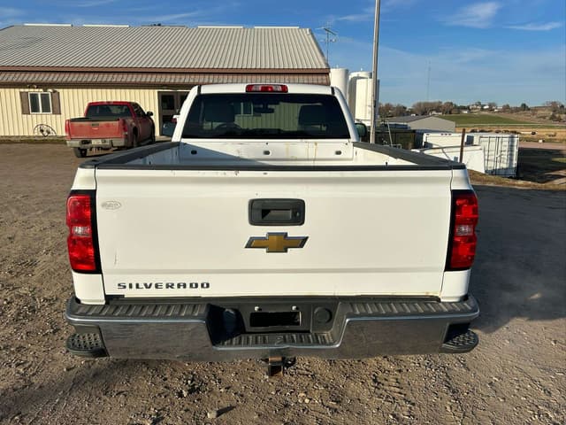 Image of Chevrolet 1500 equipment image 4