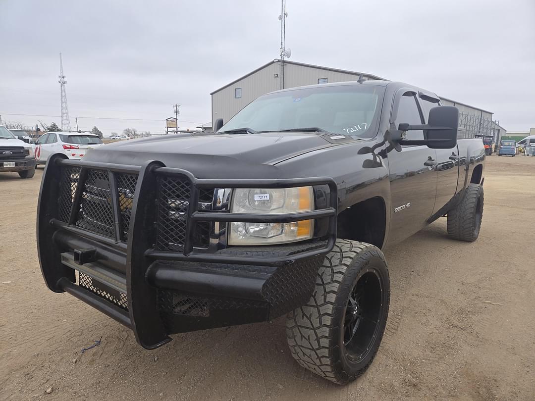 Image of Chevrolet 2500HD Primary image