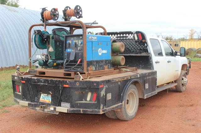 Image of Chevrolet 3500 equipment image 3