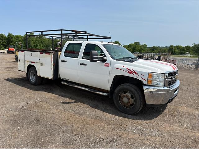 Image of Chevrolet 3500HD equipment image 1