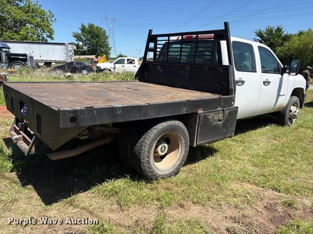 Image of Chevrolet 3500HD equipment image 4