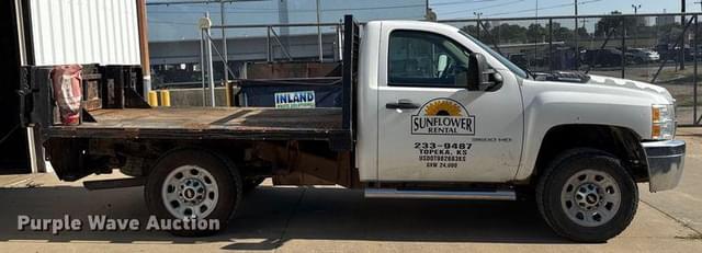 Image of Chevrolet 3500HD equipment image 3