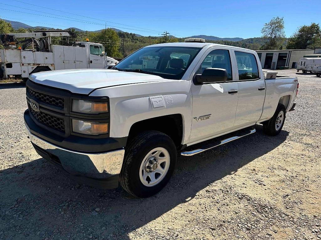 Image of Chevrolet Silverado Primary image