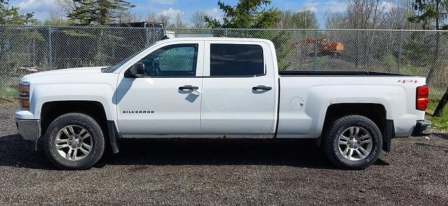 Image of Chevrolet Silverado equipment image 3