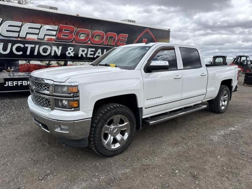 Image of Chevrolet Silverado Primary image