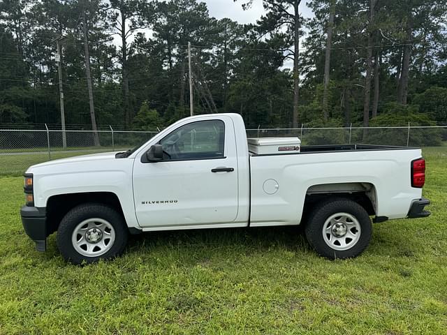 Image of Chevrolet Silverado equipment image 1