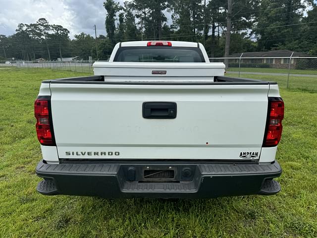 Image of Chevrolet Silverado equipment image 3