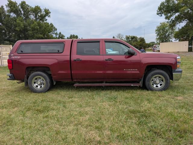 Image of Chevrolet Silverado equipment image 3
