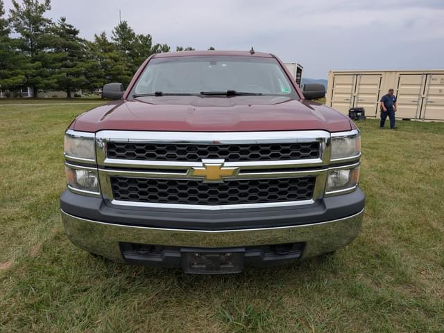Image of Chevrolet Silverado equipment image 2