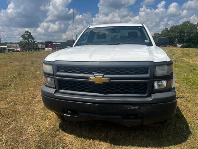 Image of Chevrolet Silverado equipment image 2