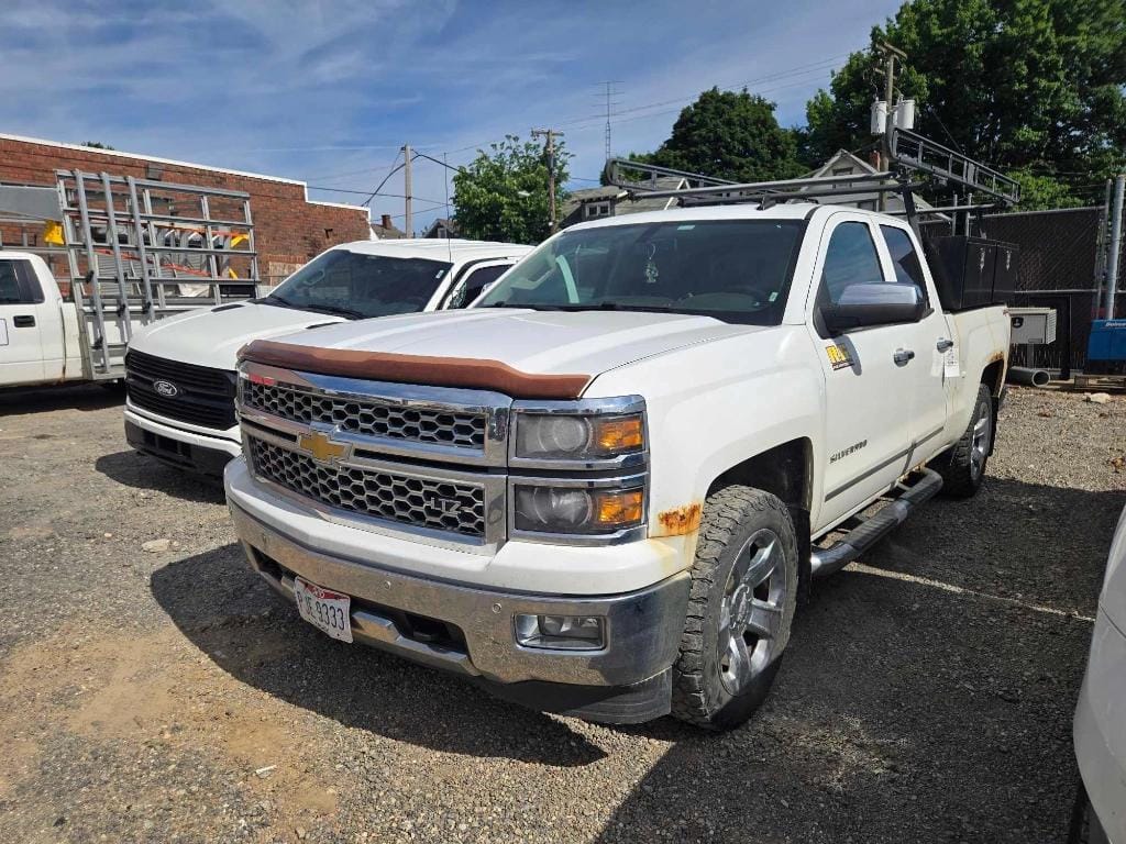 2014 Chevrolet 1500 Equipment Image0
