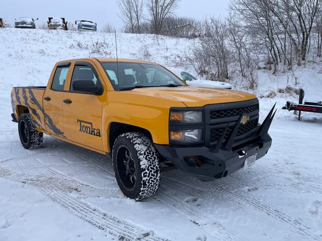 Image of Chevrolet 1500 equipment image 2