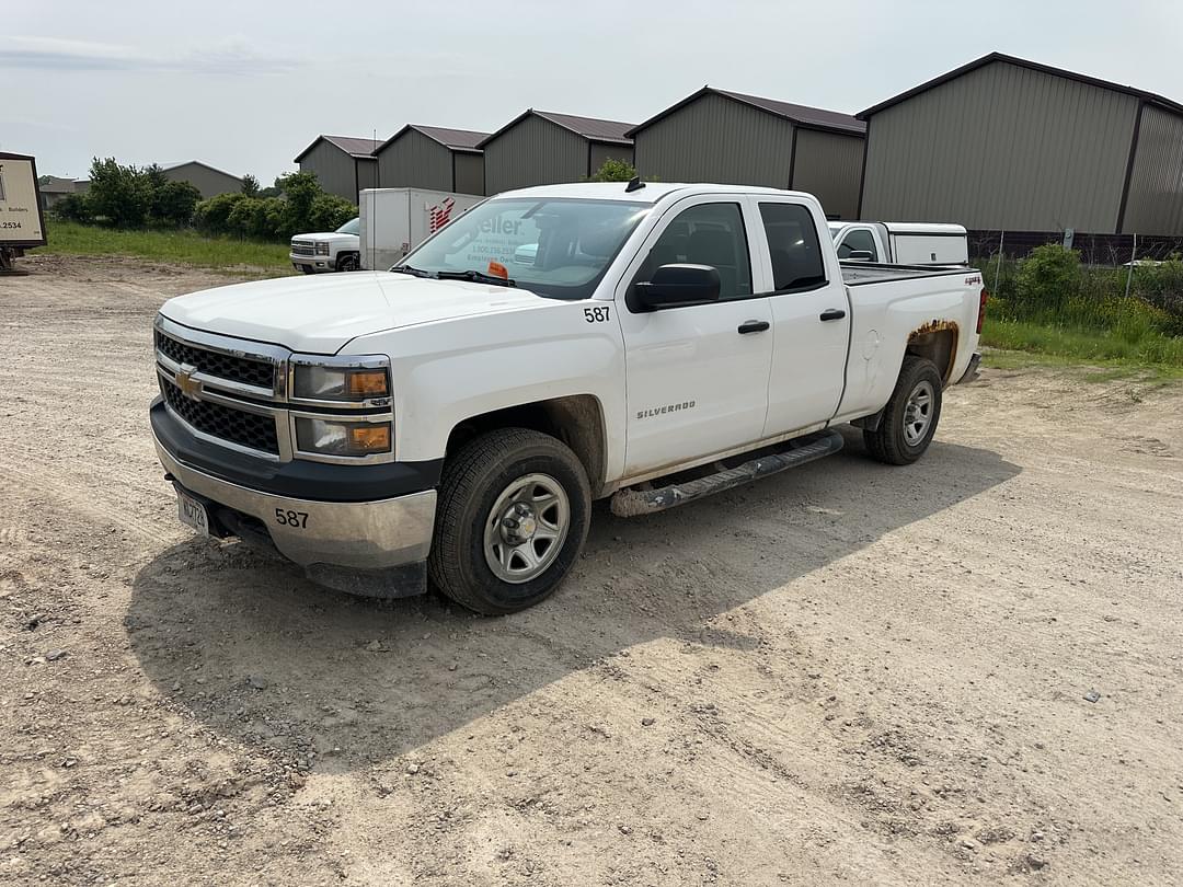 Image of Chevrolet 1500 Primary image
